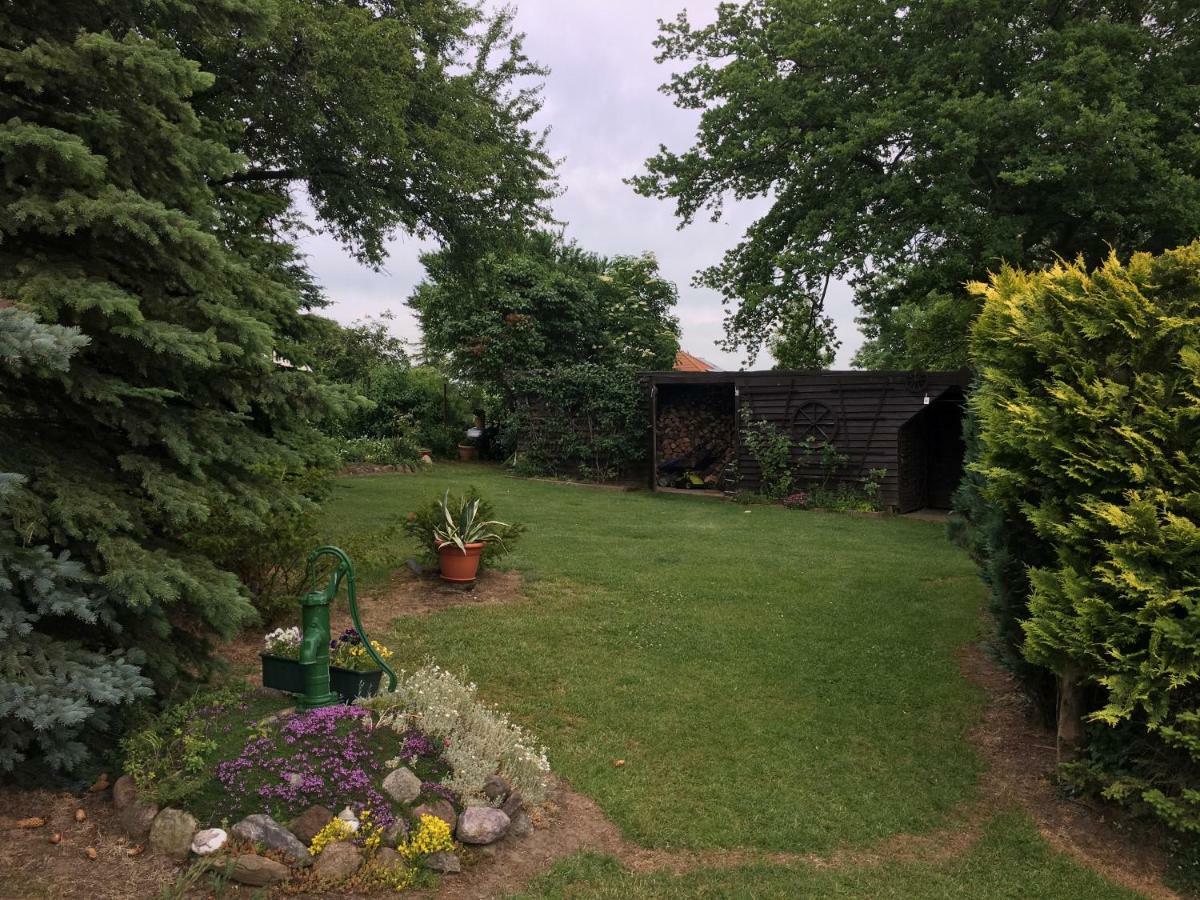 Das Kustenhaus Bastorf Bagian luar foto