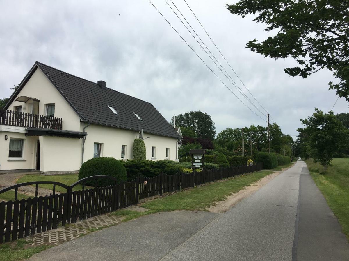 Das Kustenhaus Bastorf Bagian luar foto